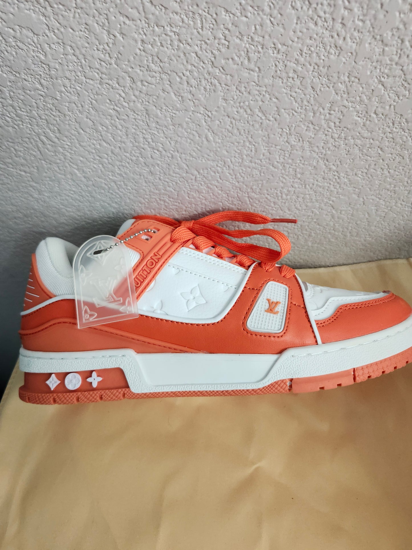 White & Orange L Shoes 11 woman's / Men's 9.5