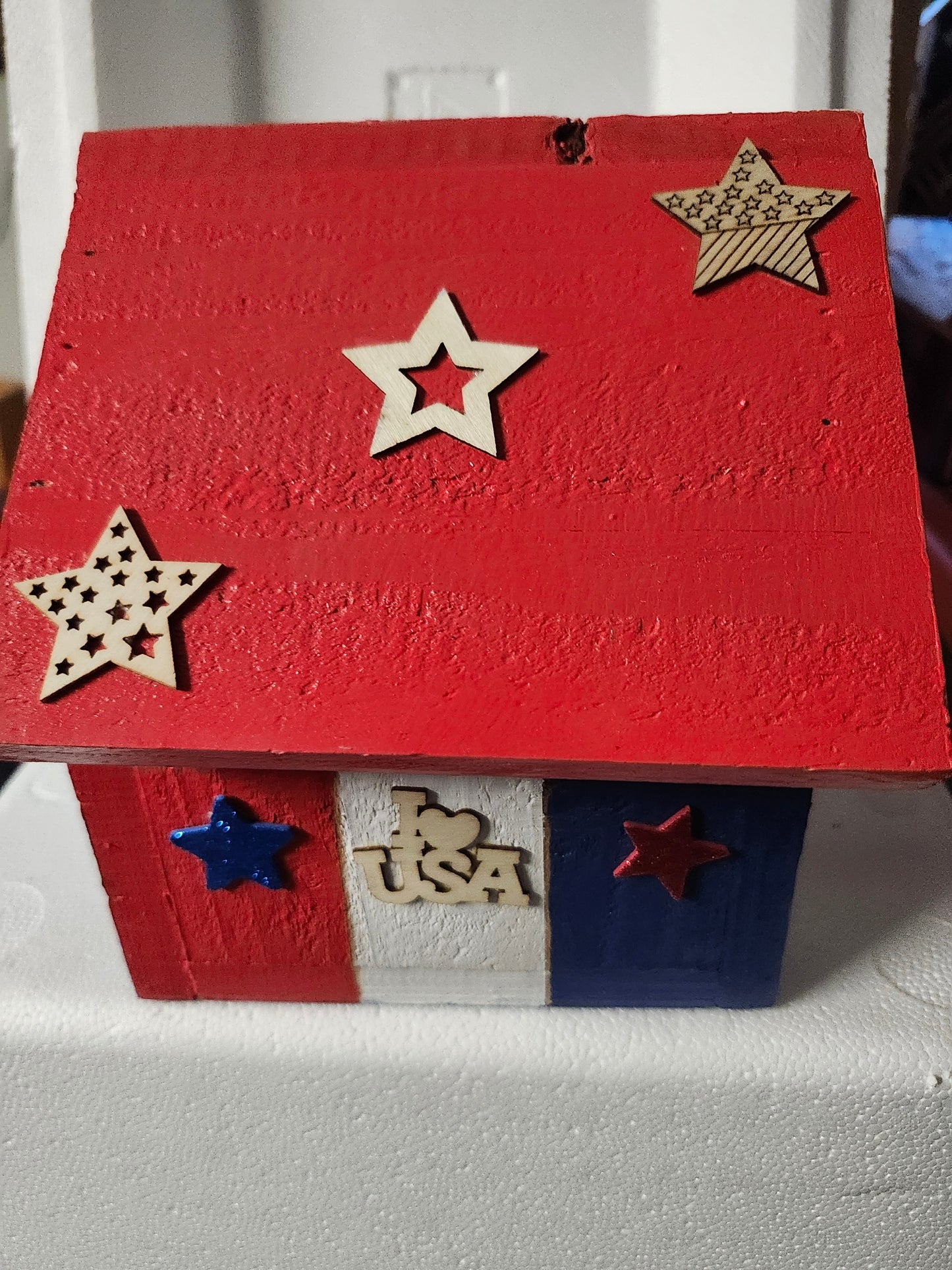 4th Of July Hand Made Cedar Wood Bird House