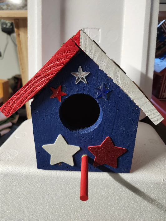 4th Of July Hand Made Cedar Wood Bird House