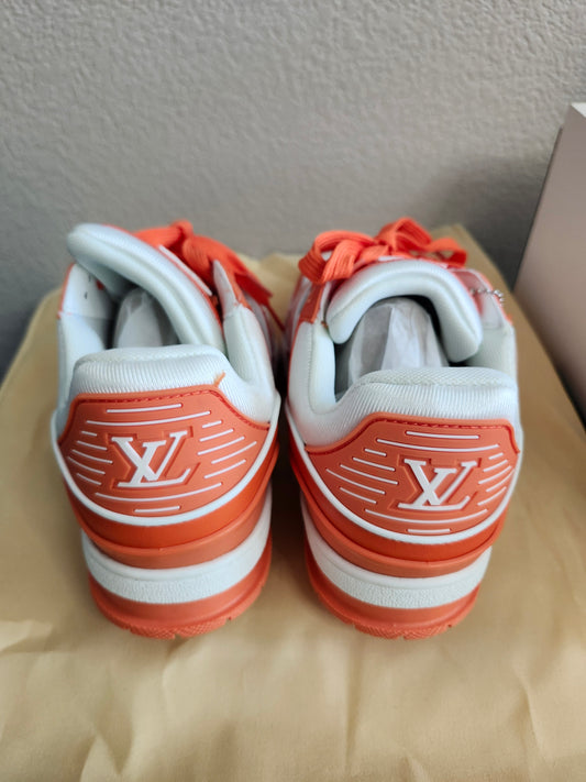 White & Orange L Shoes 11 woman's / Men's 9.5