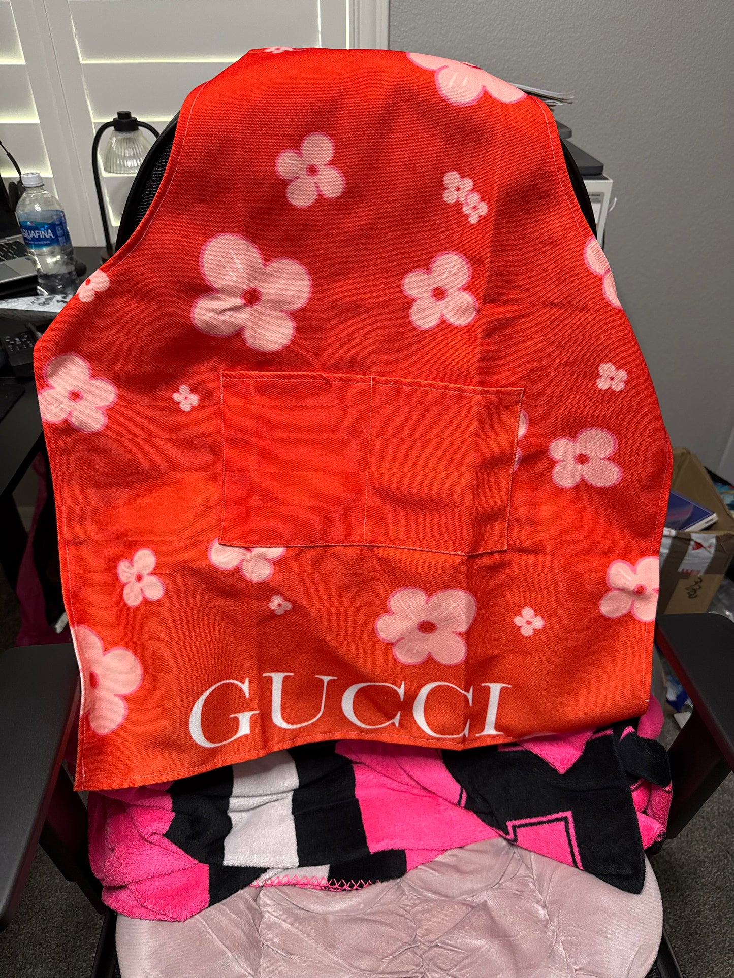 Red G flower apron